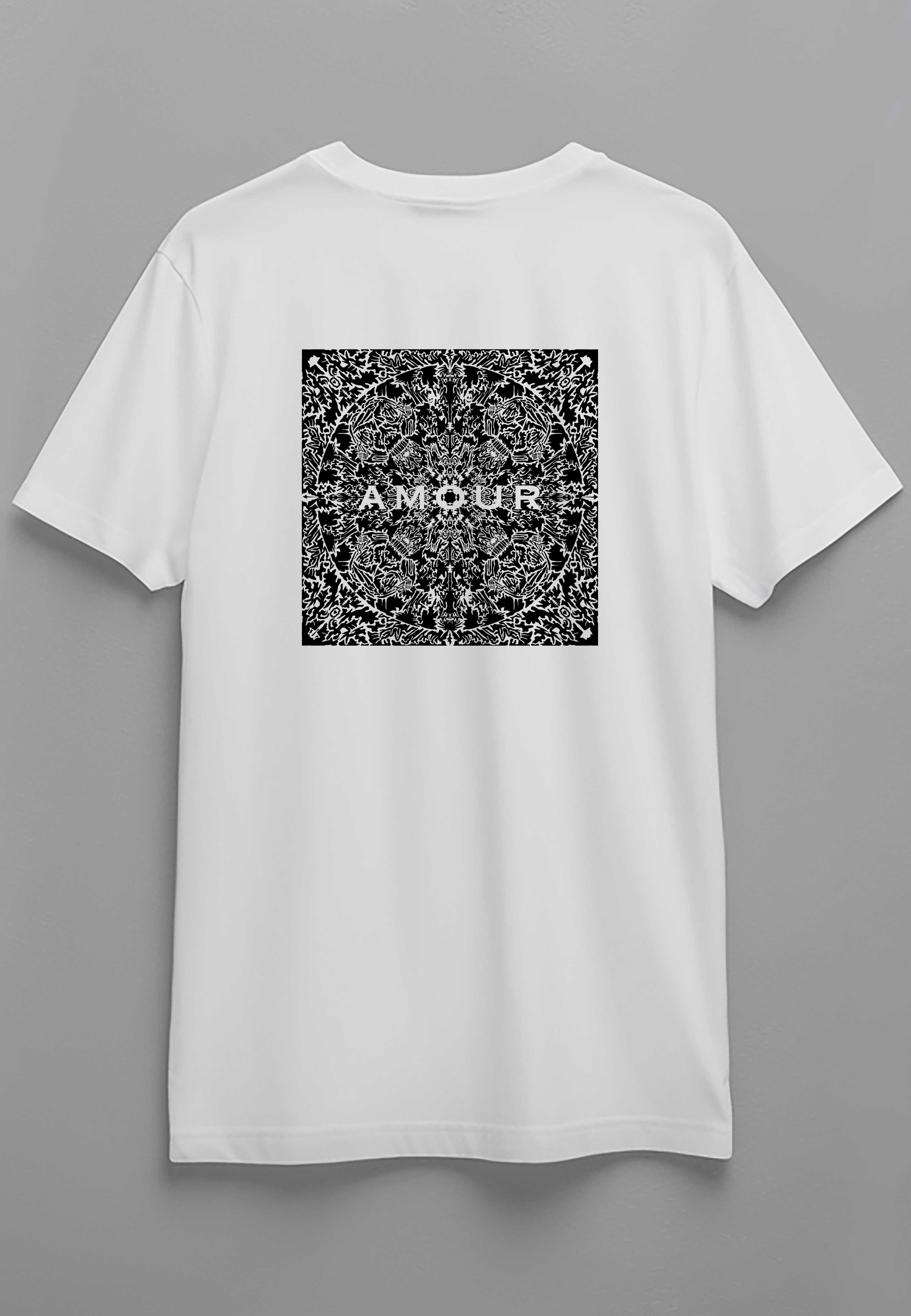 Love T-shirt
